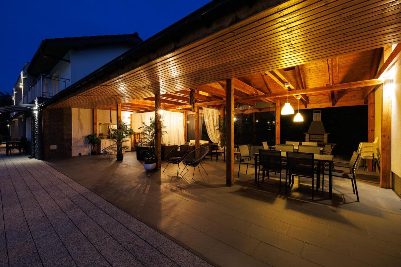 Seo2 Rewal - Apartamenty Z Osobnym Wejsciem, Grzany Basen, Darmowe Sauny, Parking, Grill, Wifi Exterior foto