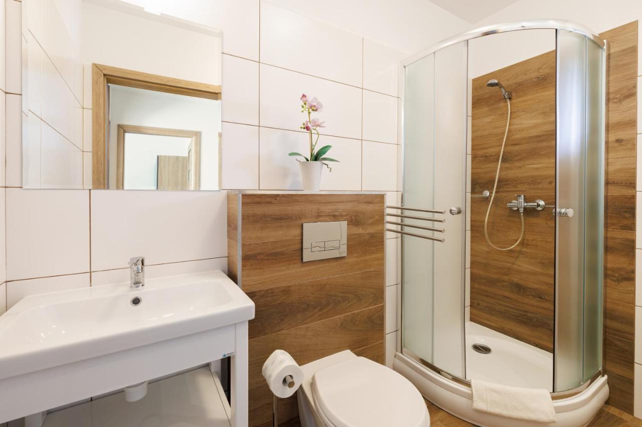 Seo2 Rewal - Apartamenty Z Osobnym Wejsciem, Grzany Basen, Darmowe Sauny, Parking, Grill, Wifi Exterior foto